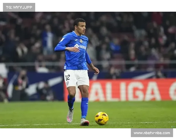 射手榜：格林伍德10球领跑，帕尼切利9球紧随其后